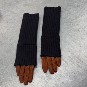 Club Monaco Navy and Brown Gloves